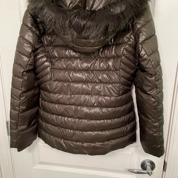 Kenneth Cole Military Green Hooded Zip Up Jacket with Faux Fur Lined Hood Sz M - Picture 9 of 15